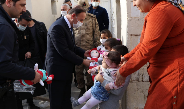 Vali Erin Şehit Ailelerini Ziyaret Etti