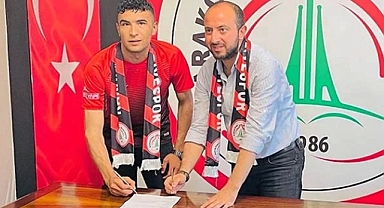 Karaköprü Belediyespor'dan yeni transfer!