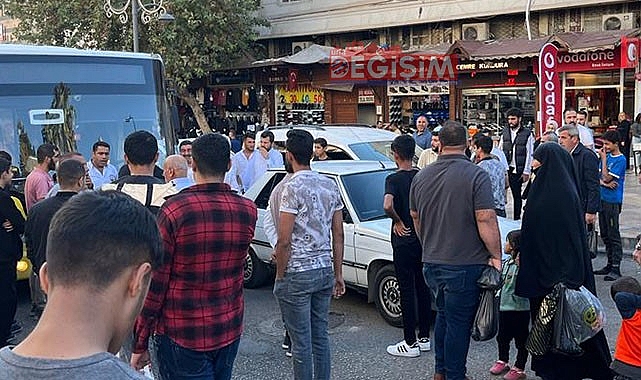 Urfa merkezde yanlış park trafiği felç etti
