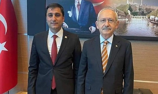CHP'de yeni başkan görevden alındı!