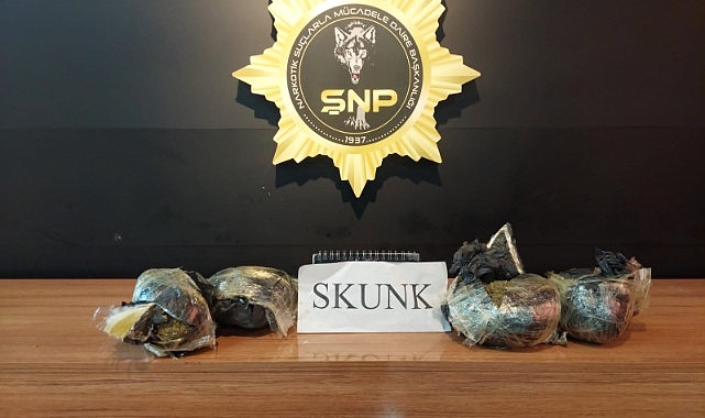 Şanlıurfa'da durdurulan araçta uyuşturucu çıktı!