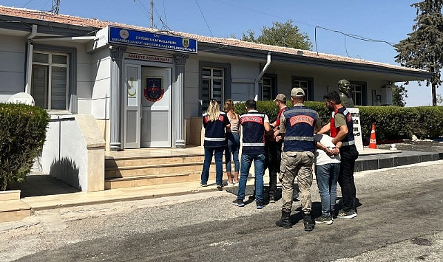 Şanlıurfa&#039;da 1&#039;i kadın 3 fıstık hırsızı tutuklandı!