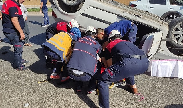 Şanlıurfa&#039;da kaza! Otomobil takla attı