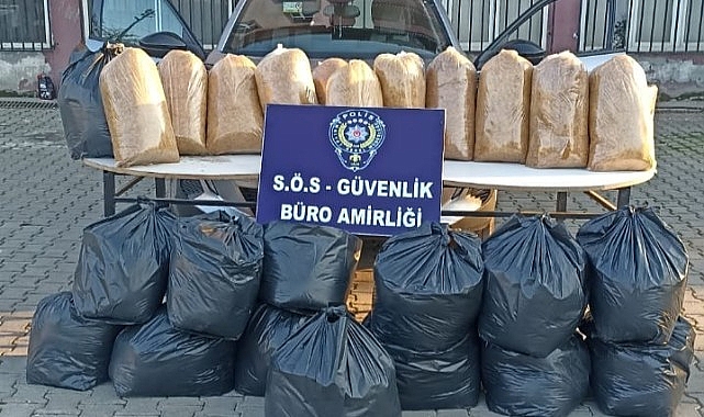 Hilvan&#039;da durdurulan araçta tütün yakalandı