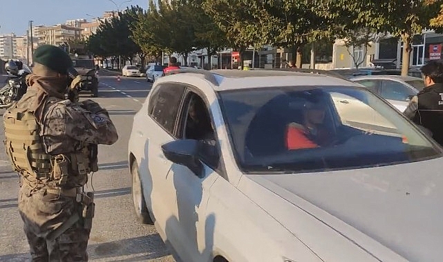 Şanlıurfa&#039;da huzur denetimi! 6 araç men edildi
