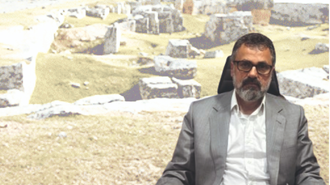 Başkan Hayırlı: “Akçakale sahipsiz, verilen vaatler tutulmadı, yönetim ilçeyi çürütüyor”
