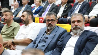 Anavatan Partisi Genel Başkanı Çelebi, Batman’da Vatandaşlarla Buluştu