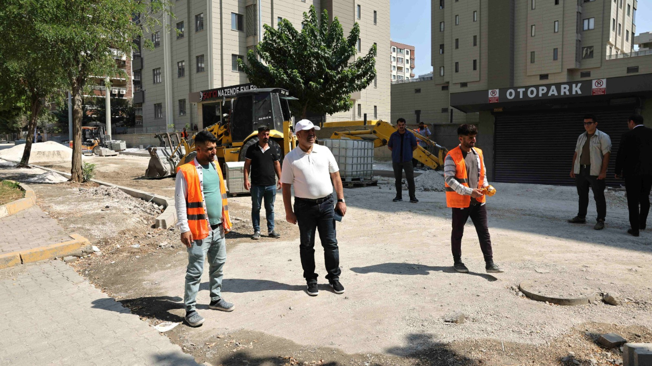 Ziyaret organizasyonlarıyla, çay sohbetleriyle Karaköprü yönetilmez Sayın Nihat Çiftçi!